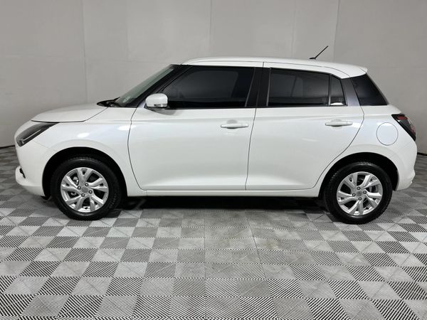 2025-Suzuki-Swift-12-GL image:18