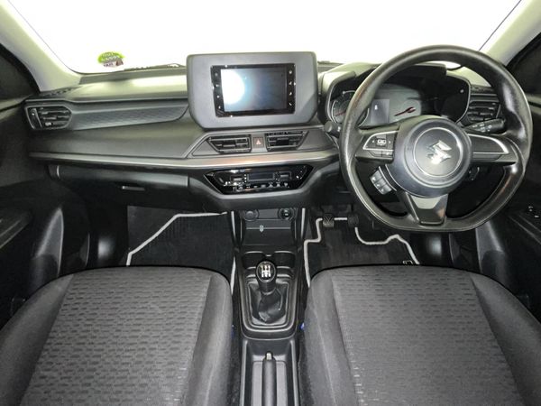 2025-Suzuki-Swift-12-GL image:1