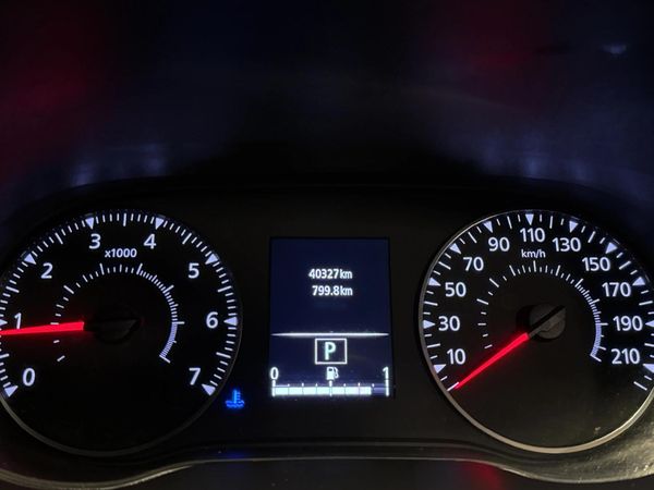 2020-Renault-Duster-15-dCi-Techroad-Auto image:2