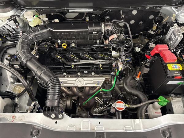 2026-Toyota-Urban-Cruiser-15-XR-Auto image:11