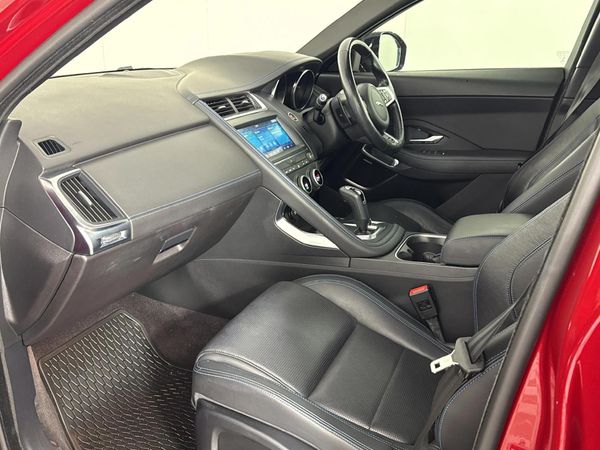 2019-Jaguar-E-Pace-D240-20D-S-177kW image:8