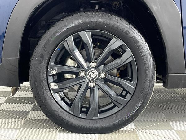 2024-Toyota-Starlet-Cross-15XS-Auto image:4
