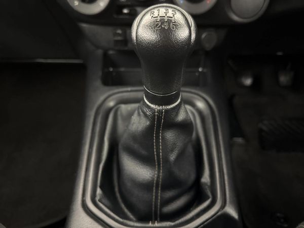 2022-Toyota-Hilux-24-GD-6-Raised-Body-Raider-Extended-Cab image:9