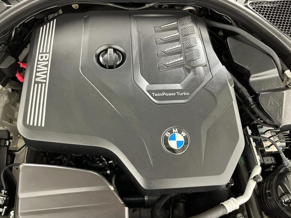 2023-BMW-3-Series-320i-M-Sport-Auto image:13