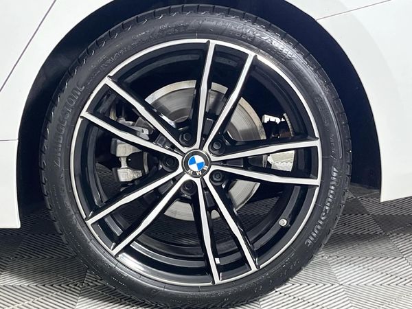 2023-BMW-3-Series-320i-M-Sport-Auto image:6