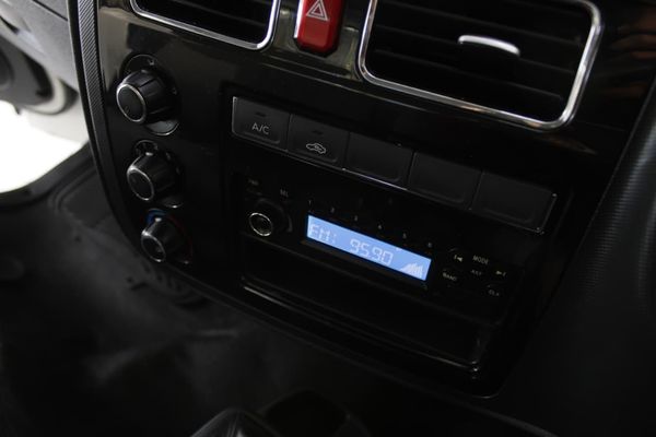 2022-JAC-X200-X200 image:13