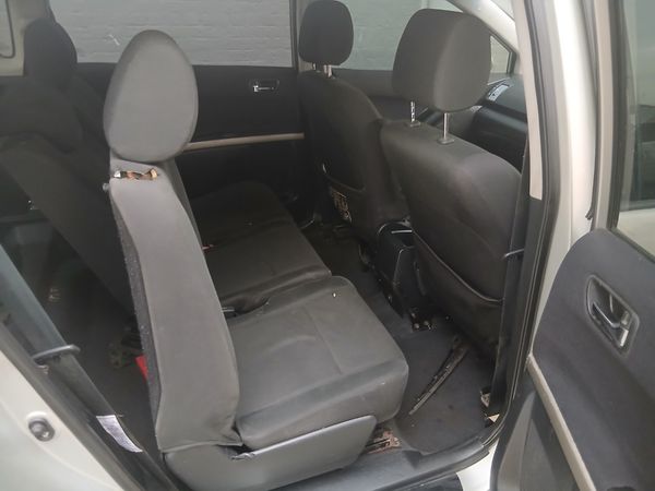 2006-Toyota-Verso-160 image:10