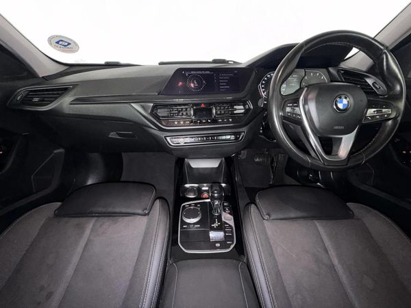 2021-BMW-1-Series-118i-Sport-Line image:1