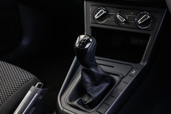 2026-Volkswagen-Polo-10-TSI image:17