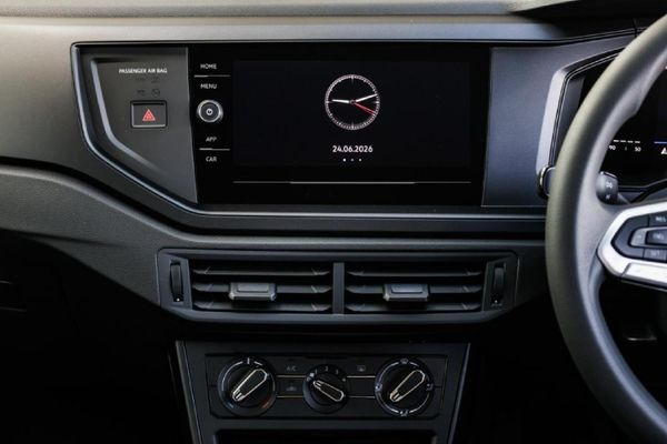 2026-Volkswagen-Polo-10-TSI image:20