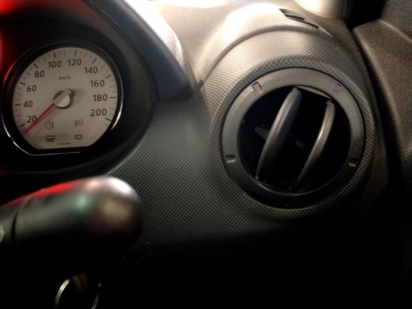 2022-Nissan-NP200-16-AC-Safety-Pack image:18