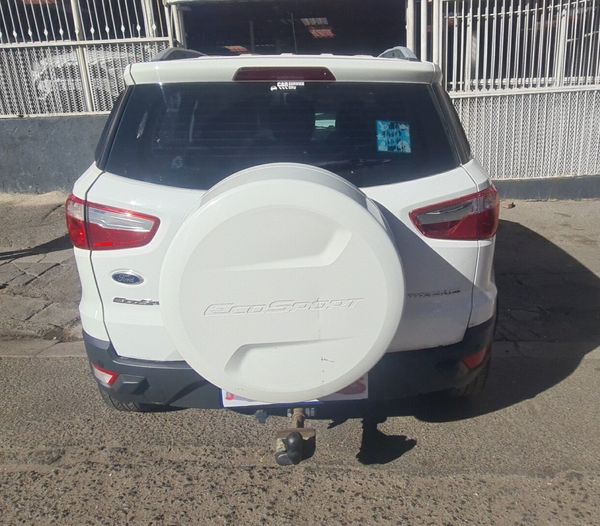 2016-Ford-EcoSport-15-TiVCT-Titanium-Auto image:4