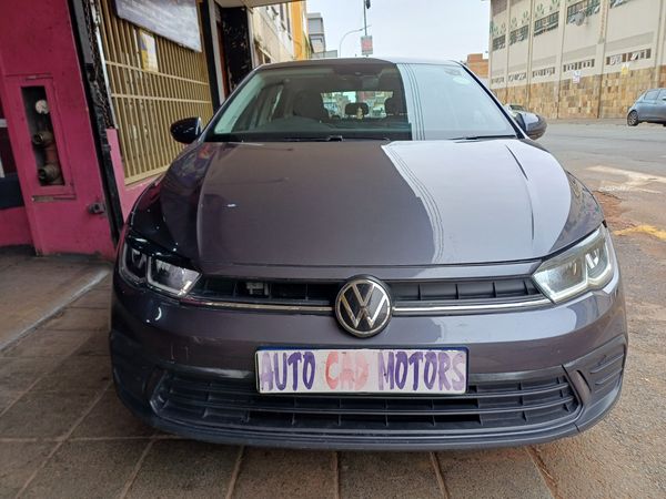 2024-Volkswagen-Polo-10-TSI-Life image:1