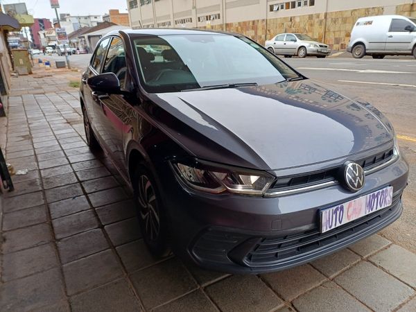 2024-Volkswagen-Polo-10-TSI-Life image:2