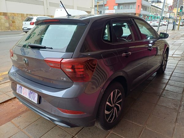 2024-Volkswagen-Polo-10-TSI-Life image:7