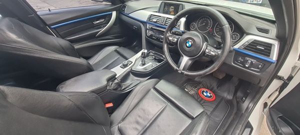 2016-BMW-3-Series-320i-M-Sport-Auto image:14