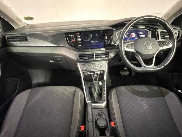 2022-Volkswagen-Taigo-10-TSI-Life-Auto image:1