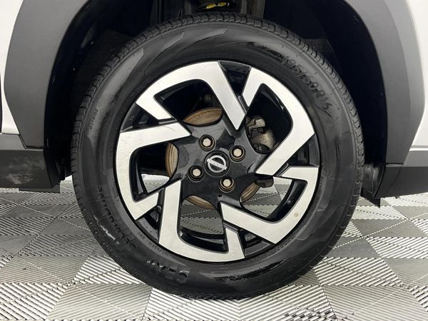 2023-Nissan-Magnite-10T-Acenta-Plus image:5