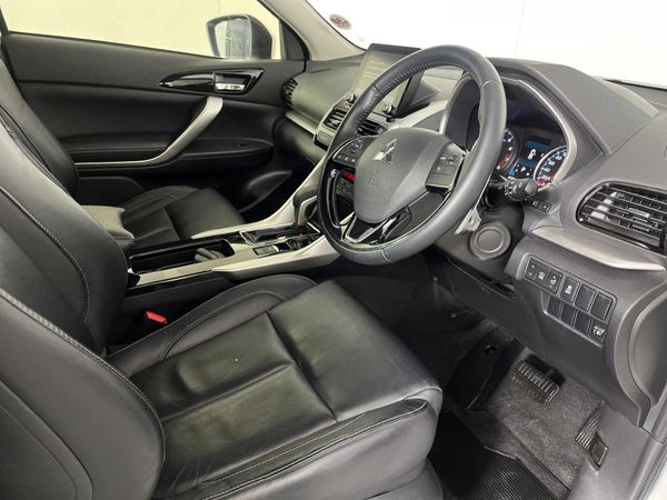 2022-Mitsubishi-Eclipse-Cross-20-GLS-Auto image:9