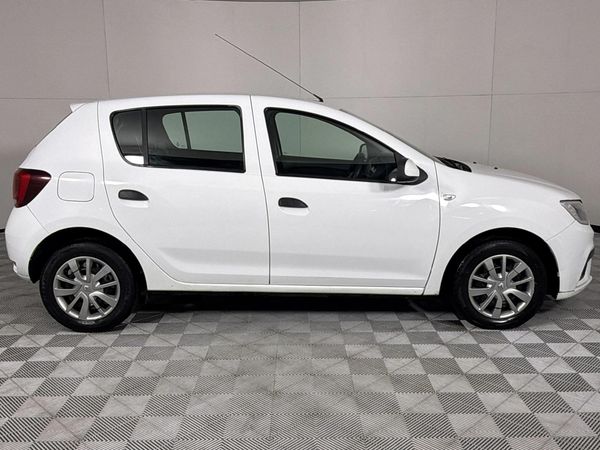 2018-Renault-Sandero-900T-Expression image:16