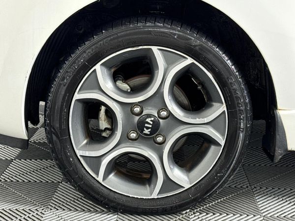 2014-Kia-Picanto-12-EX image:4