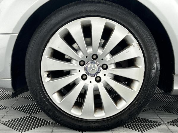 2008-Mercedes-Benz-C-Class-C-180K-Elegance-Auto image:4