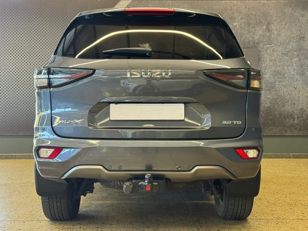 2023-Isuzu-Mu-x-30D-lSE-4x4-Auto image:11