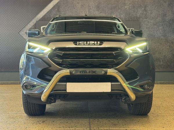 2023-Isuzu-Mu-x-30D-lSE-4x4-Auto image:2