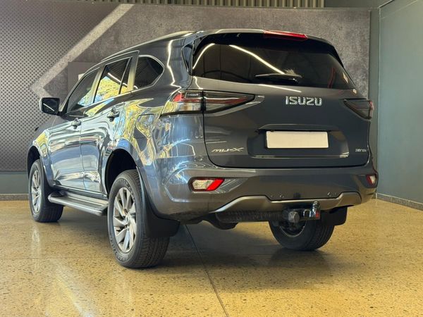2023-Isuzu-Mu-x-30D-lSE-4x4-Auto image:6