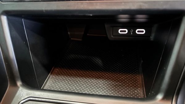 2024-Volkswagen-Polo-10-TSI image:11