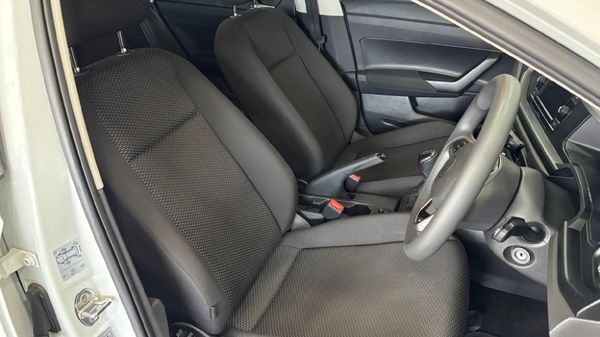 2024-Volkswagen-Polo-10-TSI image:4