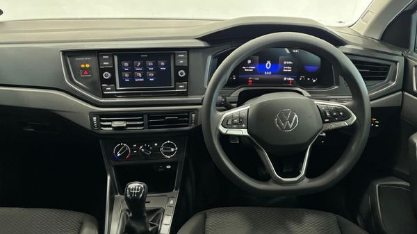 2024-Volkswagen-Polo-10-TSI image:5
