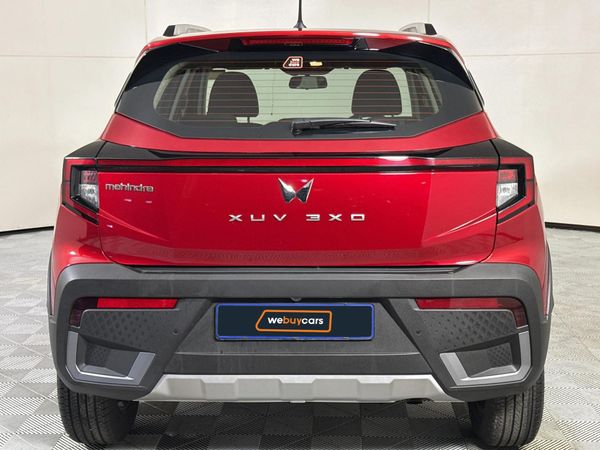 2026-Mahindra-XUV-3XO-12T-AX5-Auto image:18