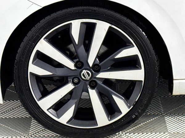 2022-Nissan-Micra-10T-Acenta-Plus-84kW image:4