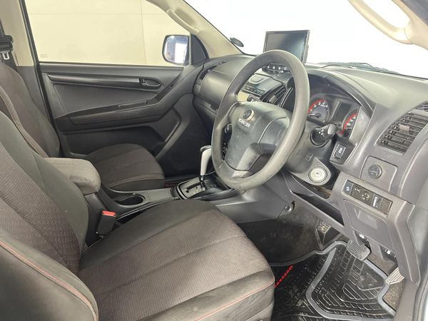 2021-Isuzu-D-Max-250-HO-Hi-Rider-Auto-Double-Cab image:9