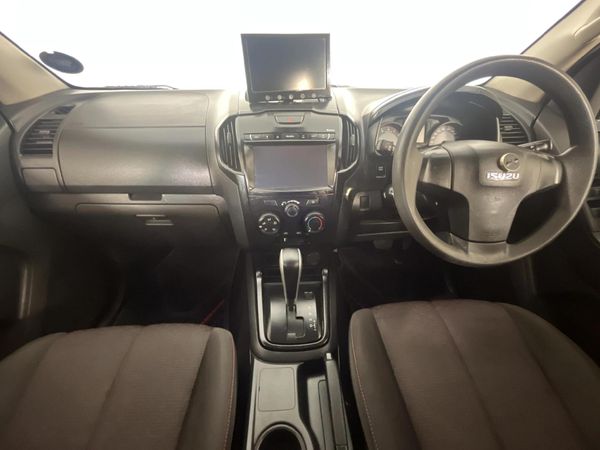2021-Isuzu-D-Max-250-HO-Hi-Rider-Auto-Double-Cab image:1