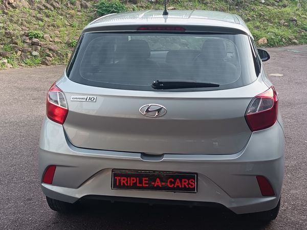 2021-Hyundai-Grand-i10-125-Fluid-Auto image:5