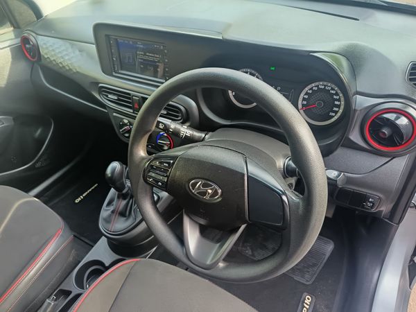 2021-Hyundai-Grand-i10-125-Fluid-Auto image:6