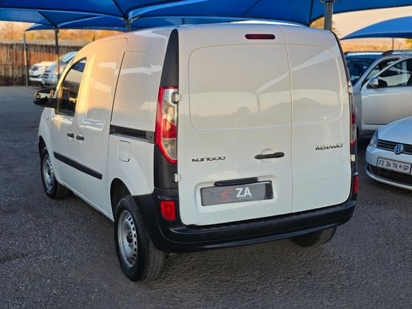 2015-Renault-Kangoo-16i-Express-Panel-Van image:5