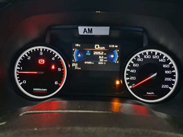 2023-Isuzu-D-Max-19-DDI-HR-LS-Auto-Double-Cab image:8