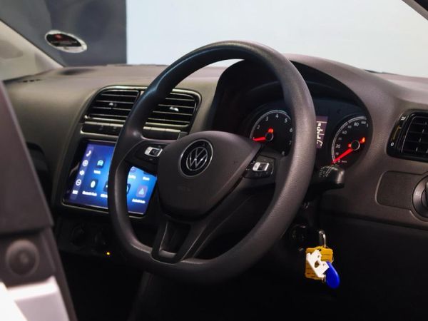 2025-Volkswagen-Polo-Vivo-14 image:10