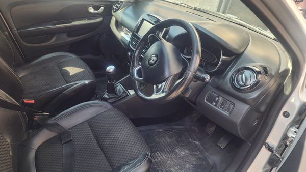 2018-Renault-Clio-IV-900T-Dynamique-5-dr-66kW image:8