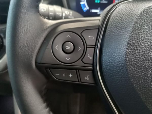 2026-Toyota-Corolla-Cross-18-XR image:8