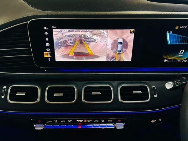 2021-Mercedes-AMG-GLE-63-S-AMG-Coupe-4Matic image:8