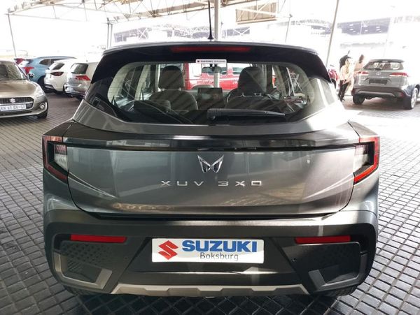 2025-Mahindra-XUV-3XO-12T-MX2-Auto image:5