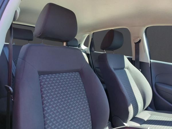 2025-Volkswagen-Polo-Vivo-16-Life image:9
