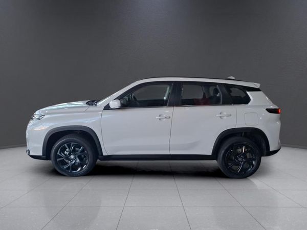 2025-Toyota-Urban-Cruiser-15-XR-Auto image:3