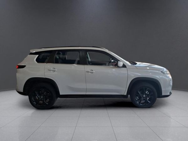 2025-Toyota-Urban-Cruiser-15-XR-Auto image:6