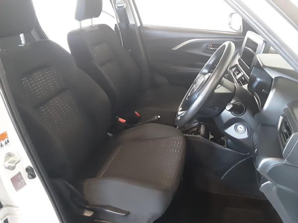 2025-Suzuki-Swift-12-GL-Auto image:9