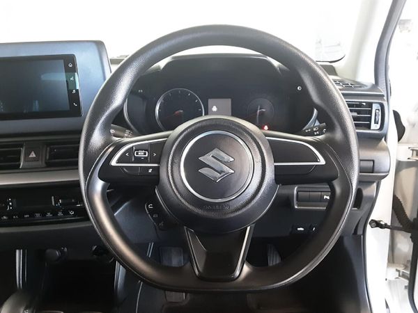 2025-Suzuki-Swift-12-GL-Auto image:8
